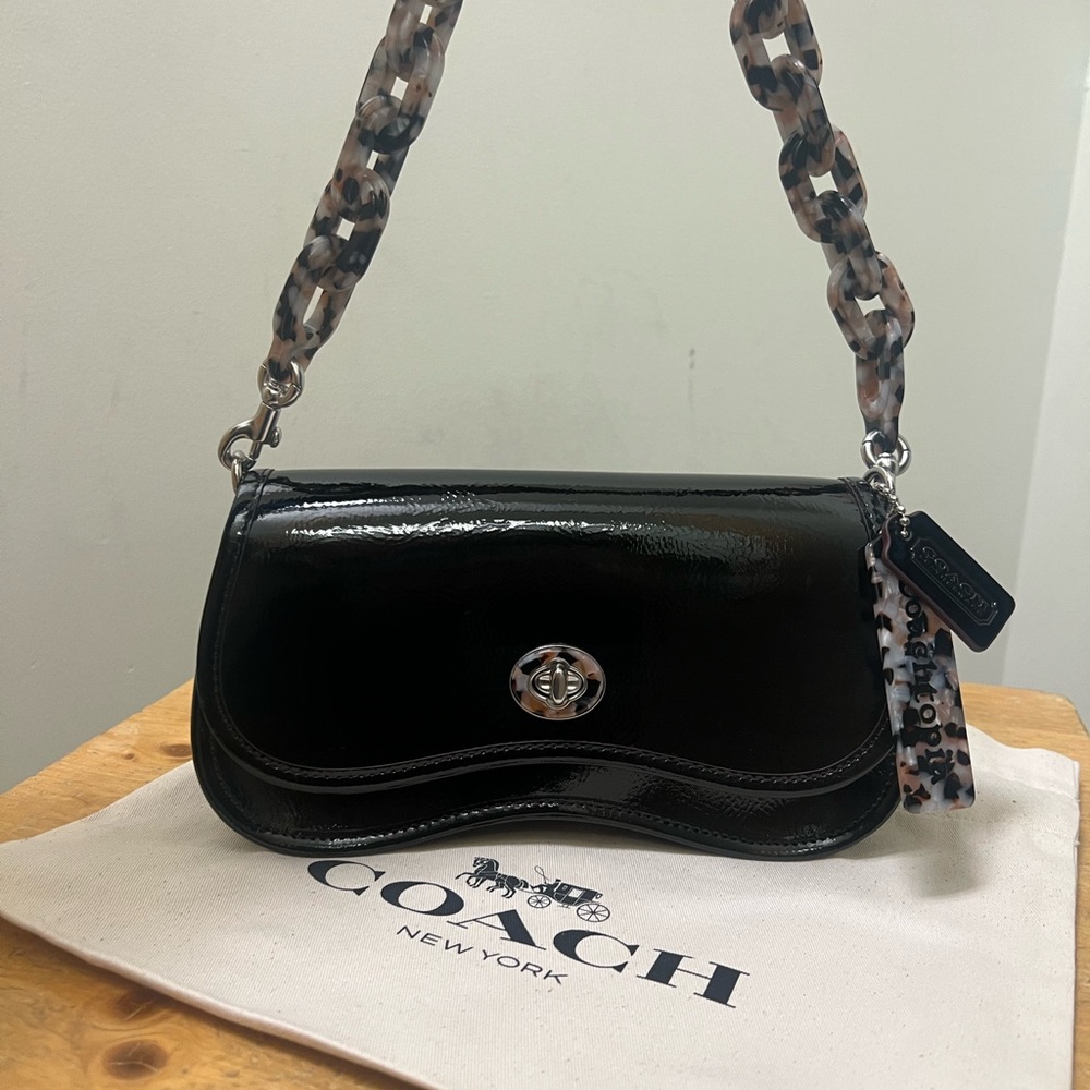 Coachtopia Black Leather Shoulder Bag